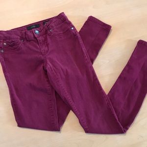 Jessica Simpson Kiss Me Jeggings ... size 25